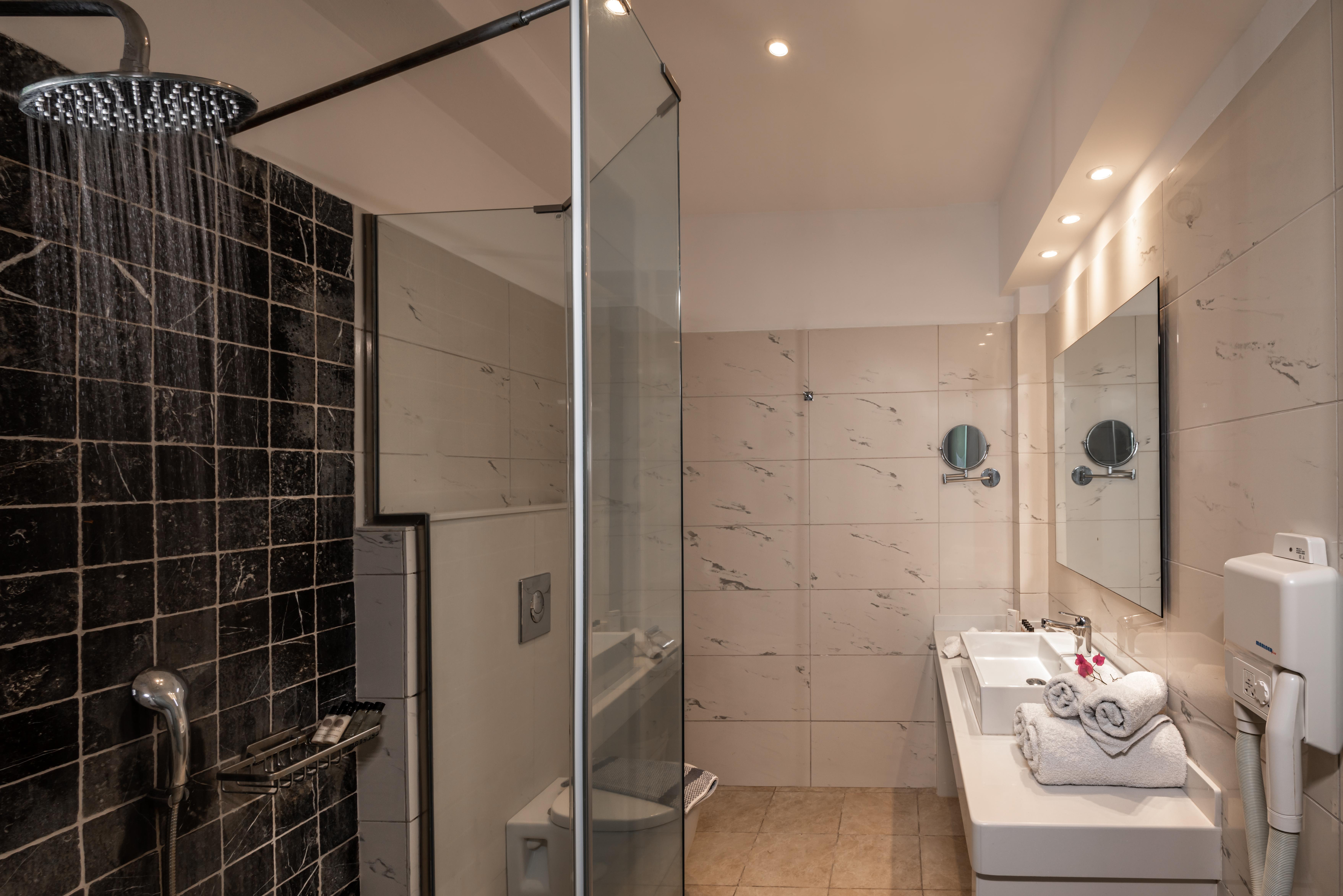 Splendour Hotel And Suites Фіростефані Екстер'єр фото